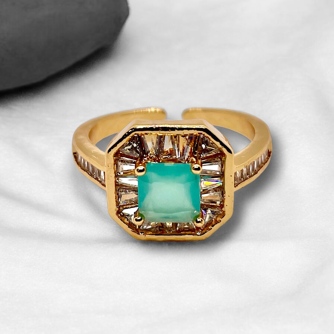 Ava Ring