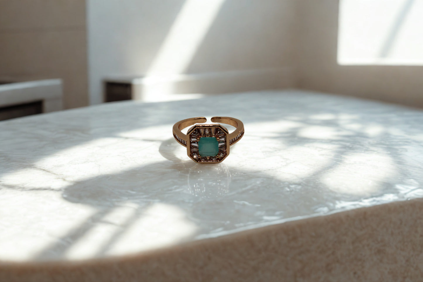 Ava Ring