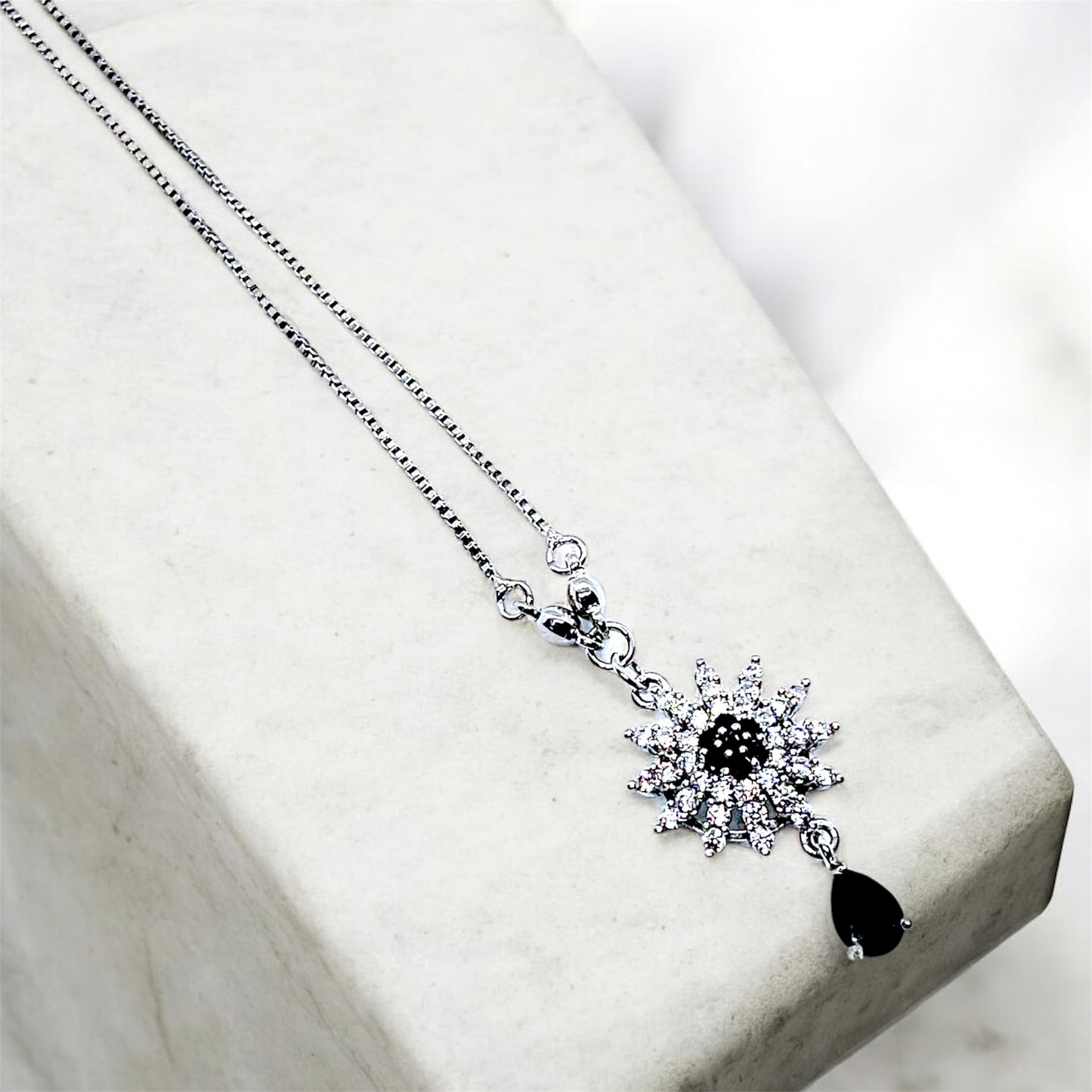 Cluster Necklace