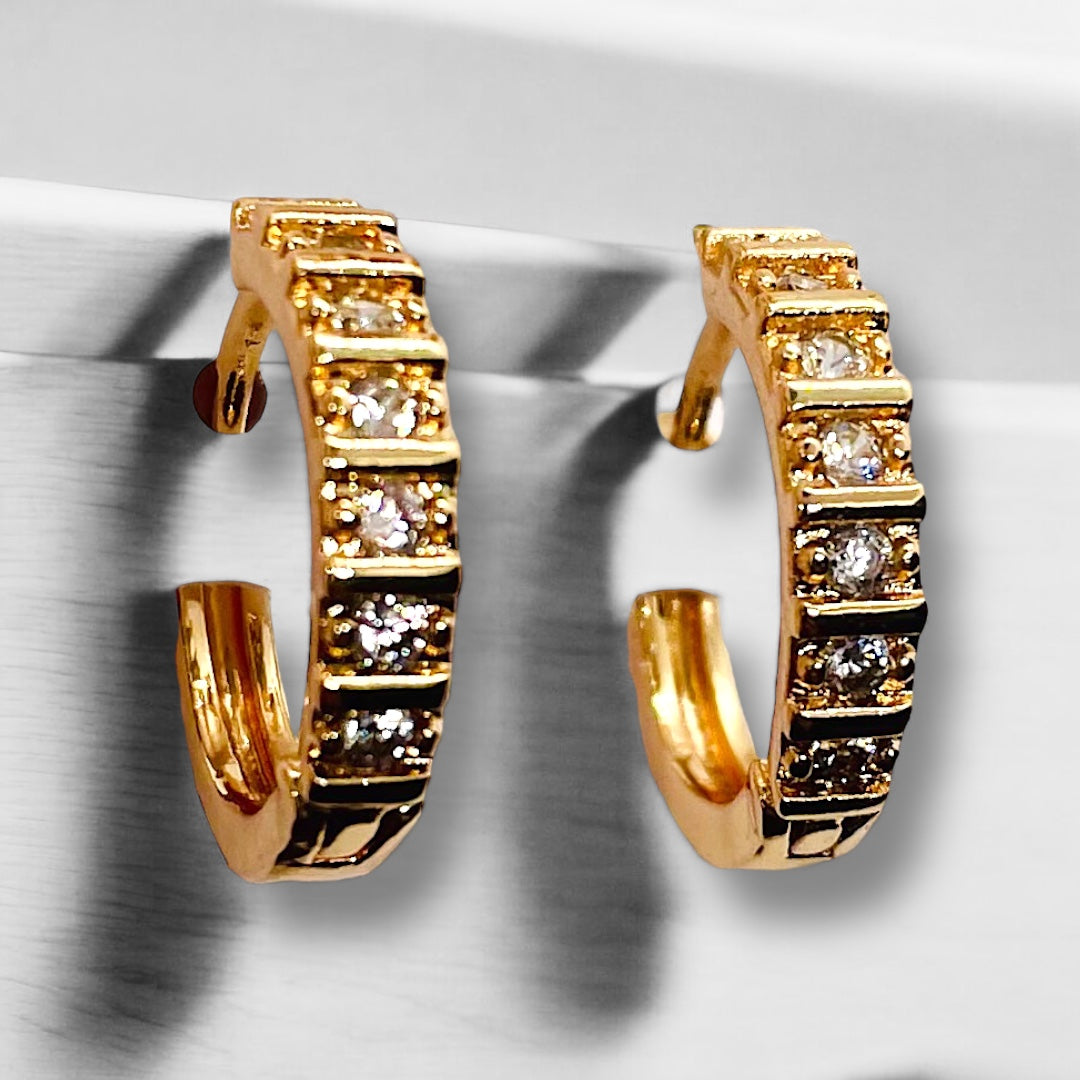 Gold C hoop Earrings