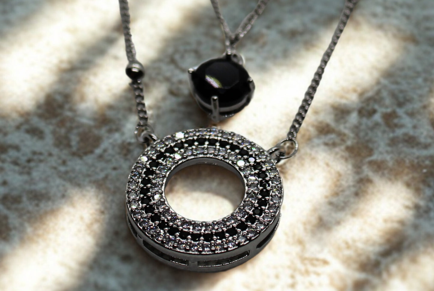Luxury Noir Halo Necklace